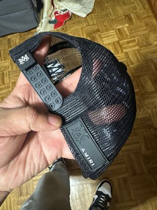 Gorra Amiri Negra con Cruces