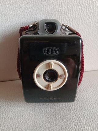 Cámara Bilora Boy vintage con funda de cuero