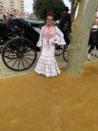 Traje Flamenca Lunares Volantes 100€