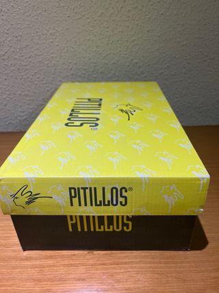 Zapatos de salón Pitillos negros talla 38