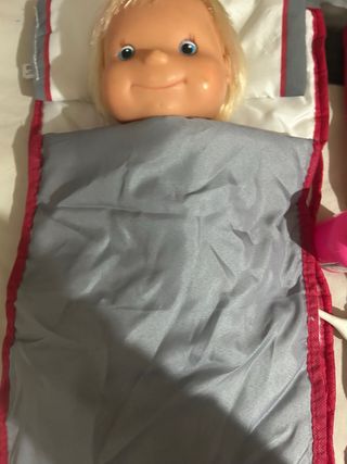 Mila y Malo Muñecos