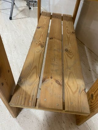 Estantería de madera