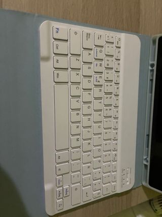 Samsung Galaxy Tab A8 Dorado/Plateado + funda.