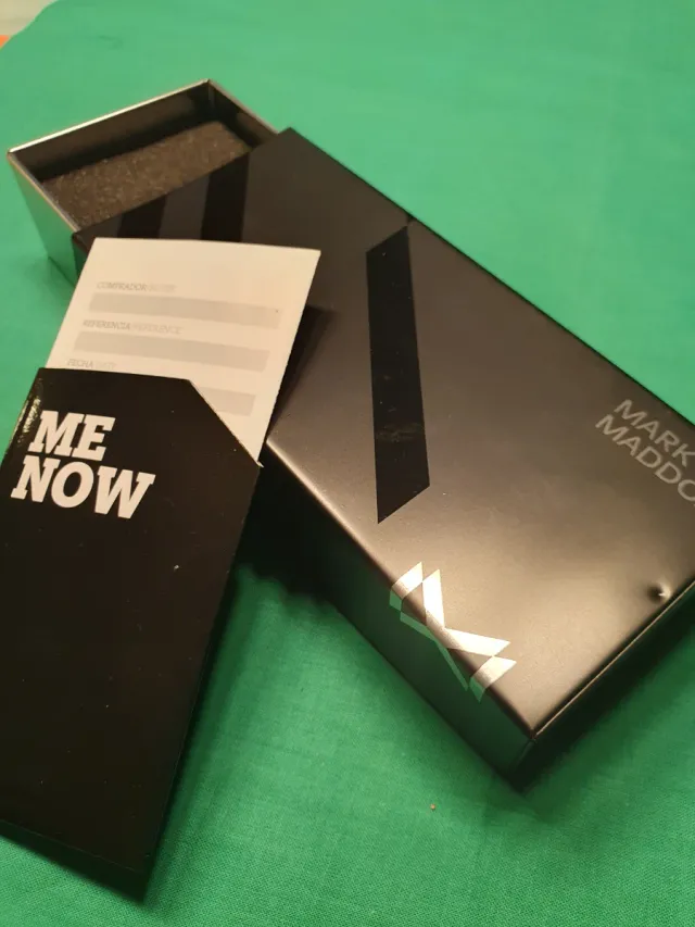 Reloj Mark Maddox 37mm Chapado Oro WTR 5 ATM