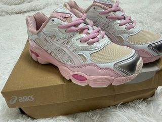 Zapatillas Asics gel Mujer Rosa y Plata