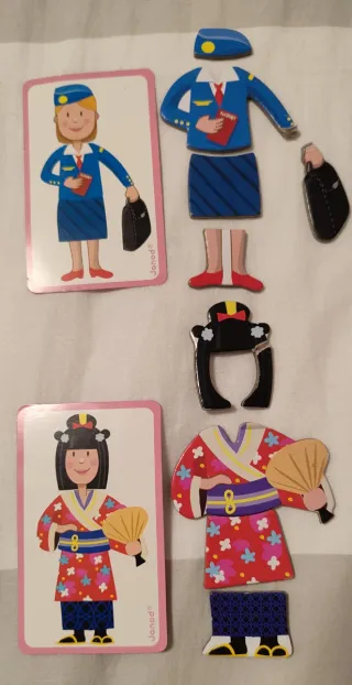 Libro de Imanes Janod Muñeca y Ropa