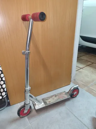 Patinete Patin Metálico Ruedas Rojas