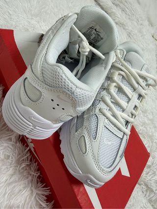 Nike P6000 Mujer Plata Blanco