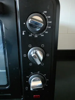 Hornito Moulinex Negro