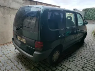 Nissan Serena 1997