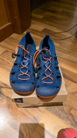 Sandalias trekking McKinley Azules y Naranjas
