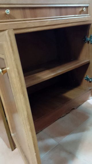 Aparador de madera
