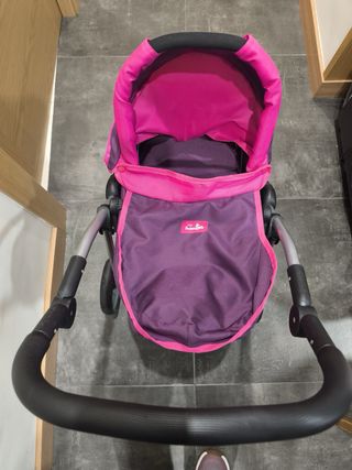 Cochecito de muñecas manejable