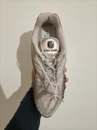 T44 Nike Shox TL Dorado/Gris