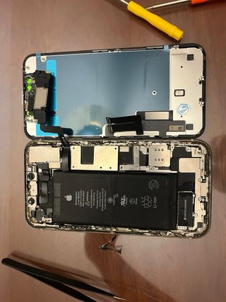 Reparación de móviles. Pantalla, batería y cristal