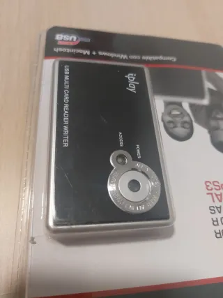 Lector Tarjetas iplay PS3 USB Multi Card Reader