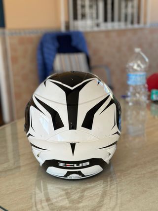 Casco Integral Zeus Negro y Blanco