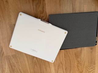 Tablet Samsung Galaxy Tab S + Teclado Samsung