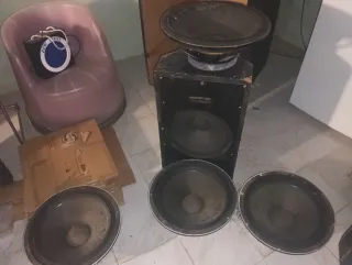 Altavoz Beyma 18 JT-400