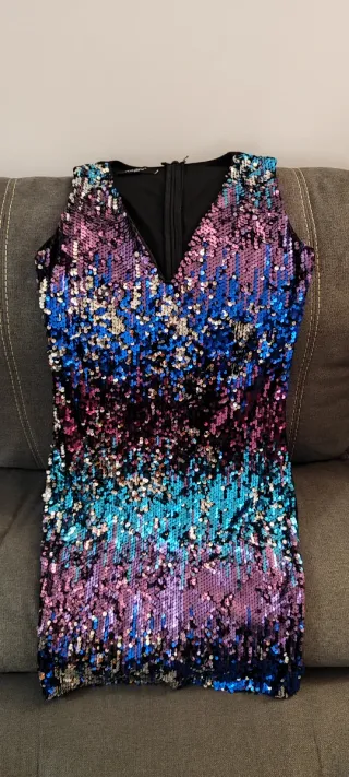 Abito da festa a paillettes da donna