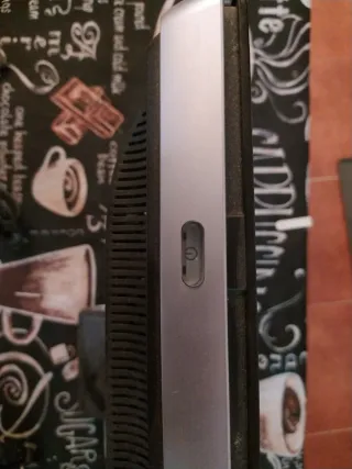 Monitor HP Nero/Argento