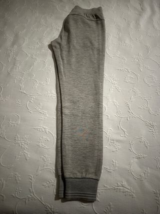 Pantalón chándal Adidas mujer gris