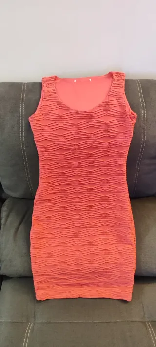 Vestito elastico da donna color corallo