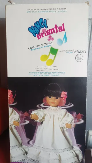 Nancy Orienta en caja