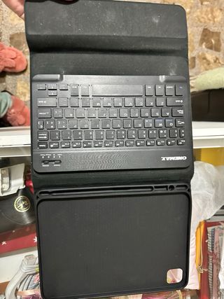 Teclado ONEMAX GS302 + Lápiz Stylus