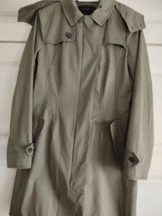 Gabardina Zara verde