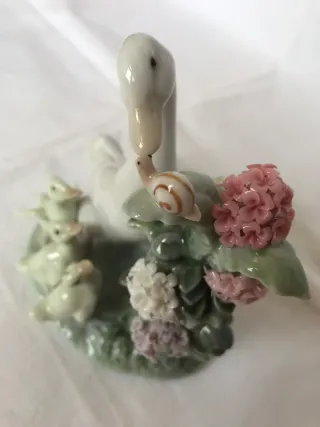 Figura Lladró Caracol en peligro