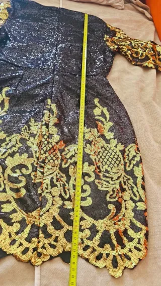 Vestido fiesta lentejuelas negro y dorado