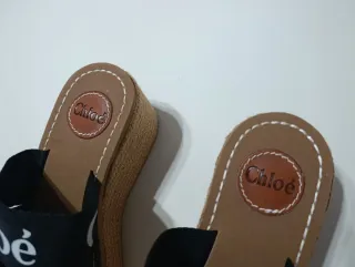 Sandalias Chloe Negras y Marrones