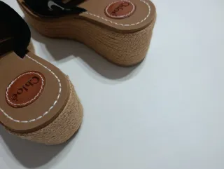 Sandalias Chloe Negras y Marrones