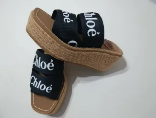 Sandalias Chloe Negras y Marrones