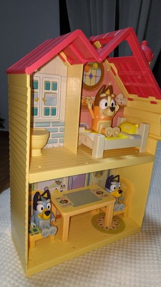 Bluey Caravana y Coche y casita Bluey
