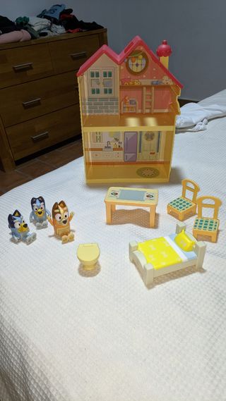 Bluey Caravana y Coche y casita Bluey