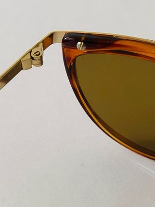 Occhiali da sole vintage tartaruga e oro