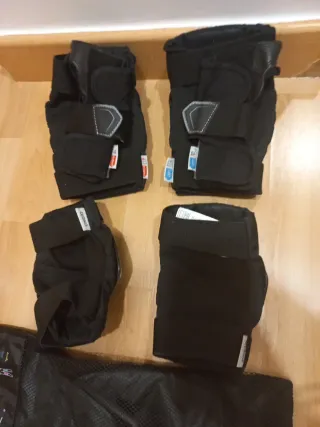 Set 3 Protecciones Oxelo Fit 500