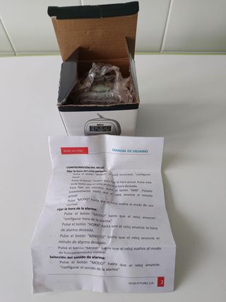 Radio Reloj Despertador  Parlante