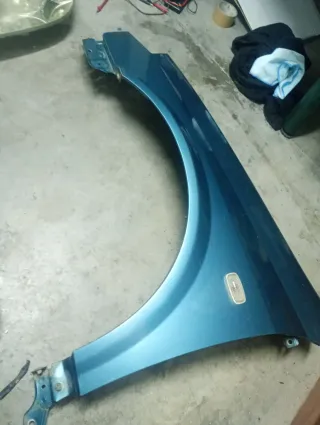 Aleta Delantera Izquierda Nissan Primera P12