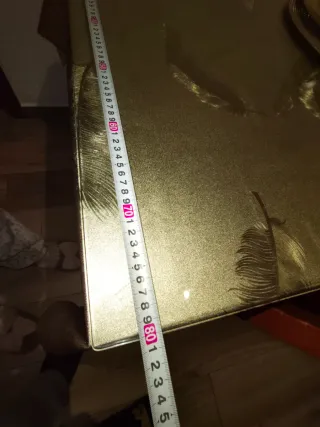 Mesa de comedor con cristal