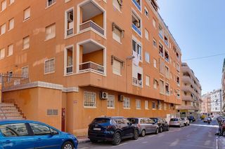 Piso en venta en Playa del Cura en Torrevieja