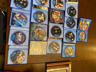 Pacchetto di giochi PS4