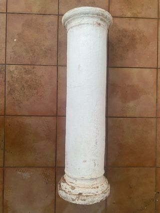 Capitel romano decorativo