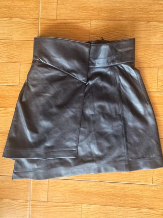 Falda efecto piel Talla S