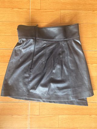 Falda efecto piel Talla S