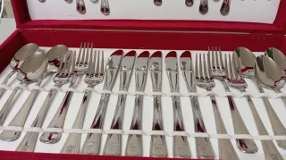 Cubertería 54 piezas Escudo Burgos