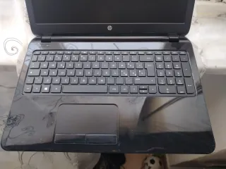 PC portatile HP 250 AMD A8