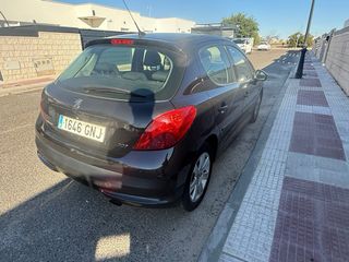 Peugeot 207 2009